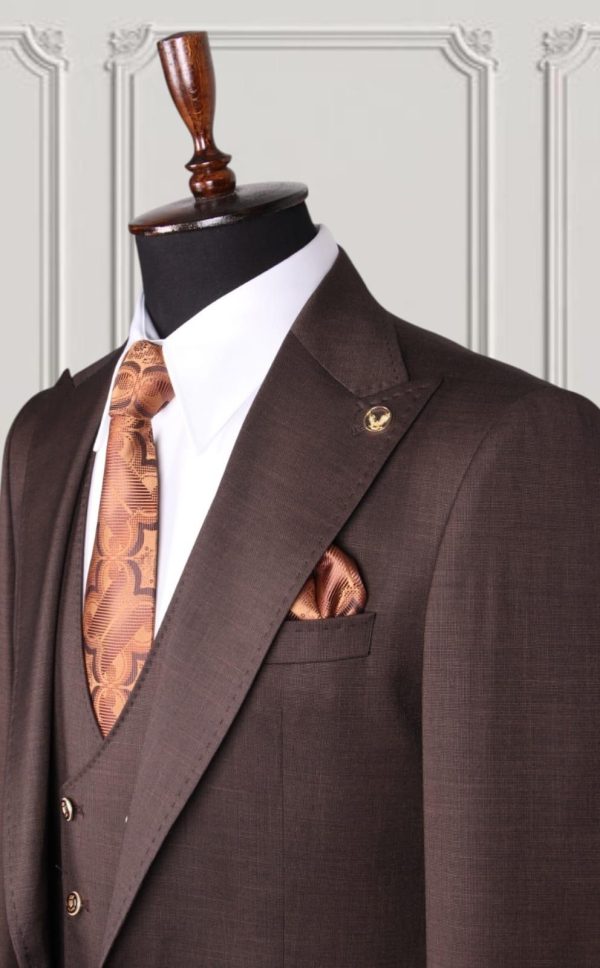 Classic Three-piece Suit - Image 2