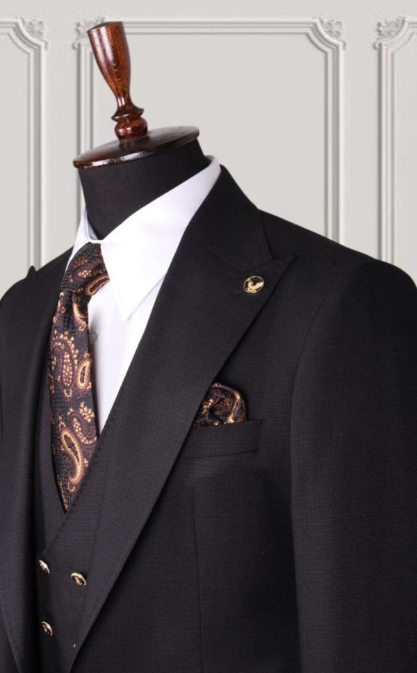 Classic Three-piece Suit - Image 2