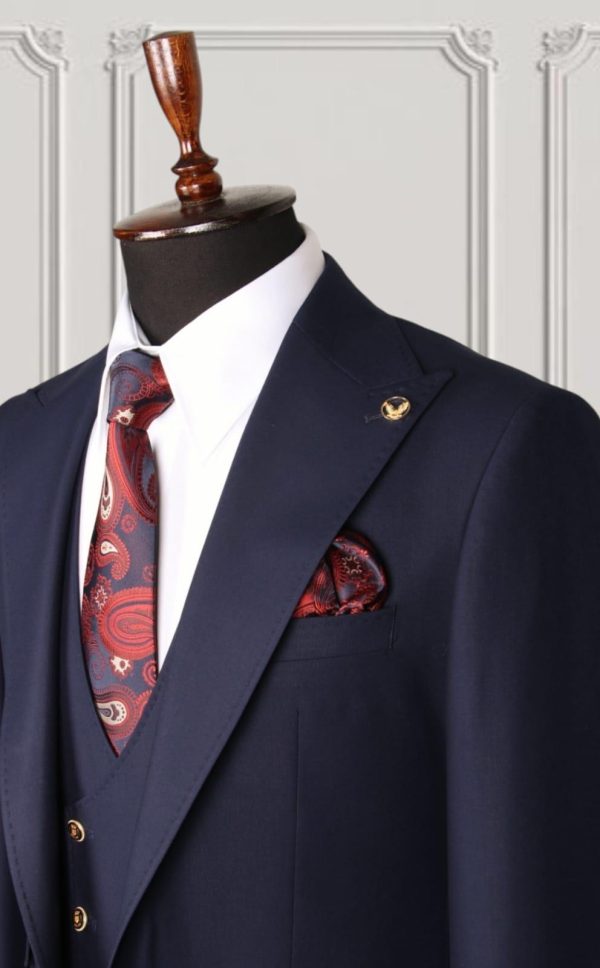 Classic Three-piece Suit - Image 2