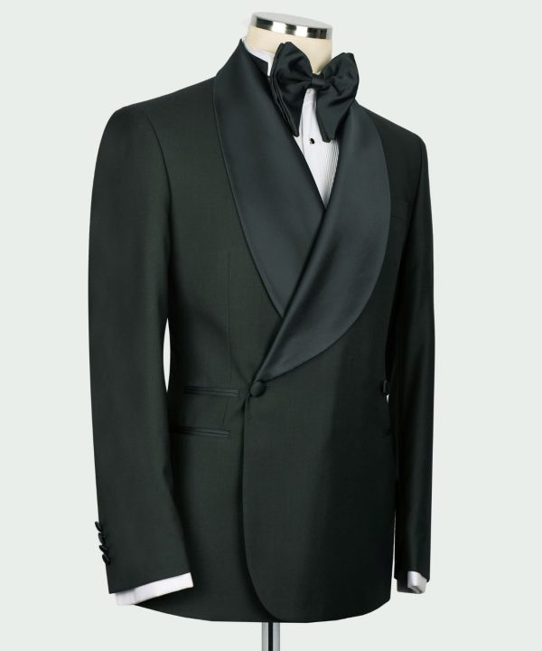 Classic Tuxedo Suit - Image 3