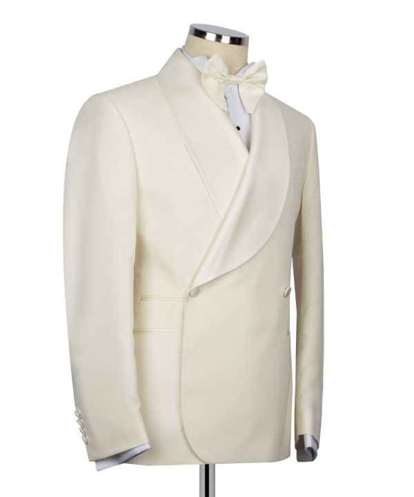 Classic Tuxedo Suit - Image 3