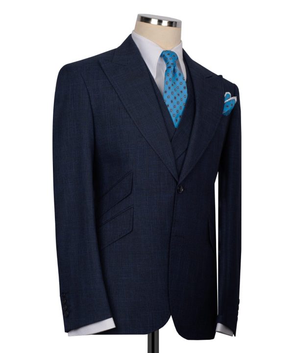 Classic Three-piece Suit - Image 5