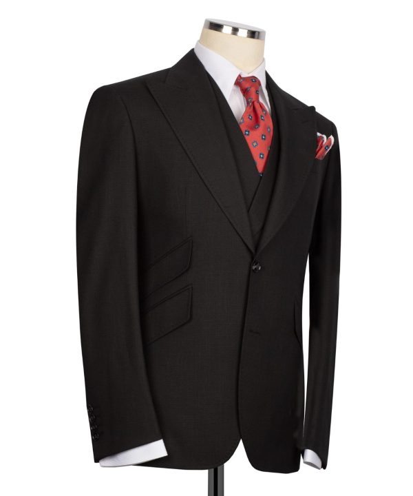 Classic Three-piece Suit - Image 5