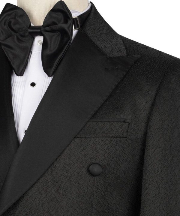 Classic Tuxedo Suit - Image 4