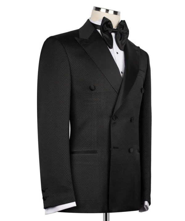 Classic Tuxedo Suit - Image 4